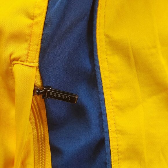 Columbia Vintage rain coat vest yellow with blue design men's - Picture 8 of 10